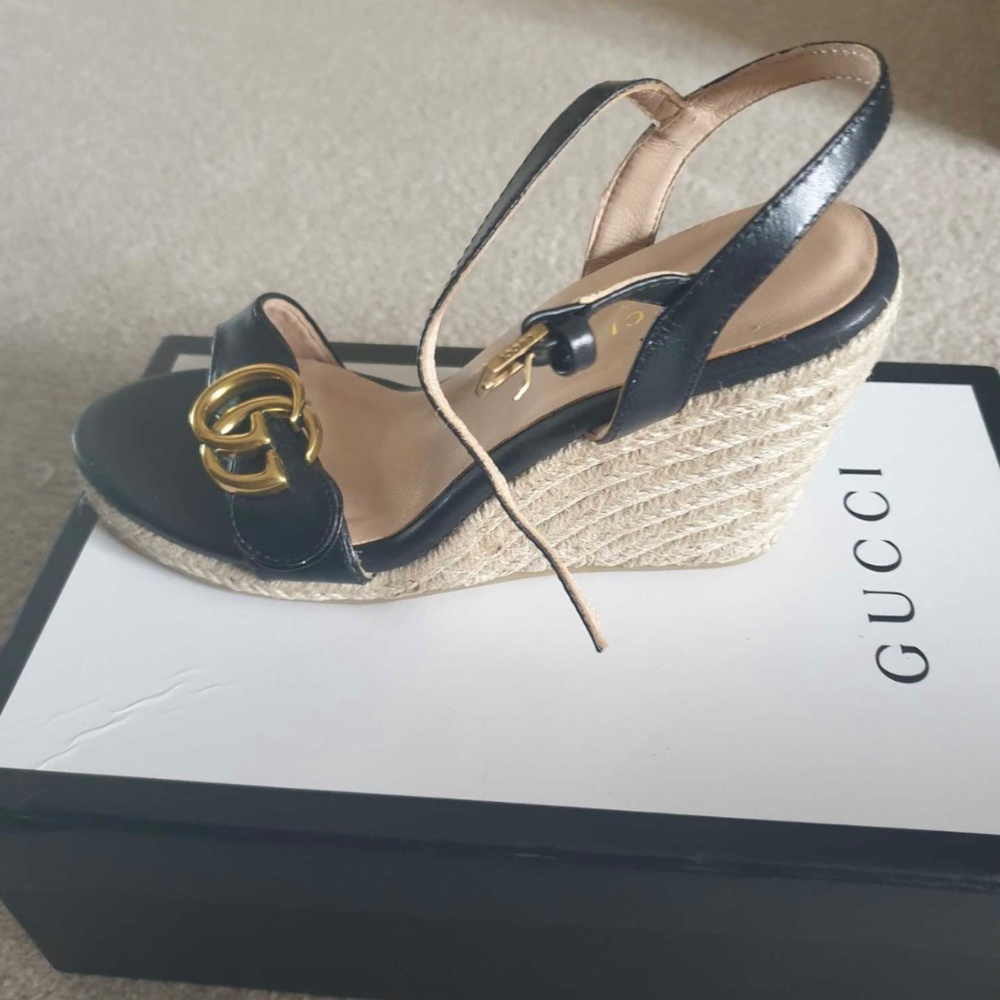 Gucci GG marmont wedges